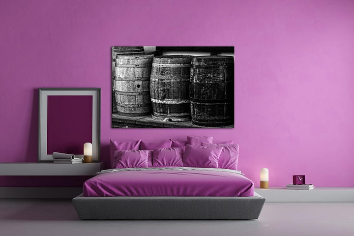 deyoli alte Holzfässer mit Wein Effekt: Schwarz/Weiss im Format: 80x60 als Leinwandbild, Motiv ferti