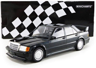 Minichamps 155036000 Miniaturmodell aus der Sammlung, Blau/Schwarz Metallic