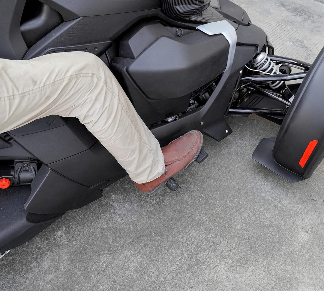 SAUTVS Schwarzes grösseres Bremspedal für Can Am Ryker, verlängerte Bremse Fussstütze Peg Pedal Trit