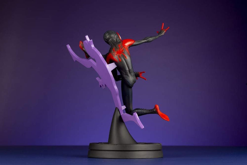 Kotobukiya Spider-Man: Into The Spider-Verse ARTFX+ Statue 1/10 Spider-Man Miles Morales He