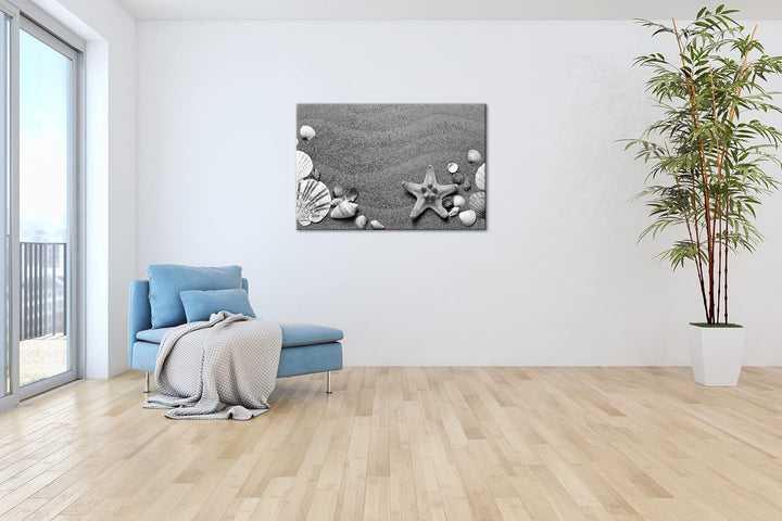 deyoli Gestrandete Muscheln zwischen feinem Sandstrand Format: 120x80 als Leinwand, Effekt: Schwarz&