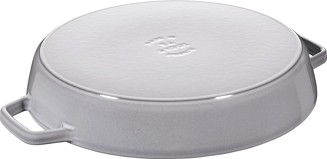 STAUB Bratpfanne mit Zwei Griffen, 34 cm. Grau, Gusseisen, Induktionsgeeignet, Graphitgrau 41.2 x 35
