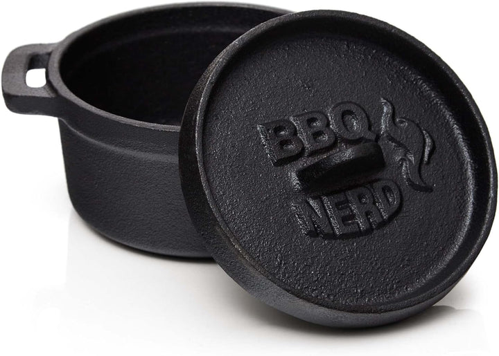 BBQ-Nerd© Mini Dutch Oven | Kleiner Gusseisentopf mit Deckel 11x5cm für Grill, Feuerstelle, Backofen