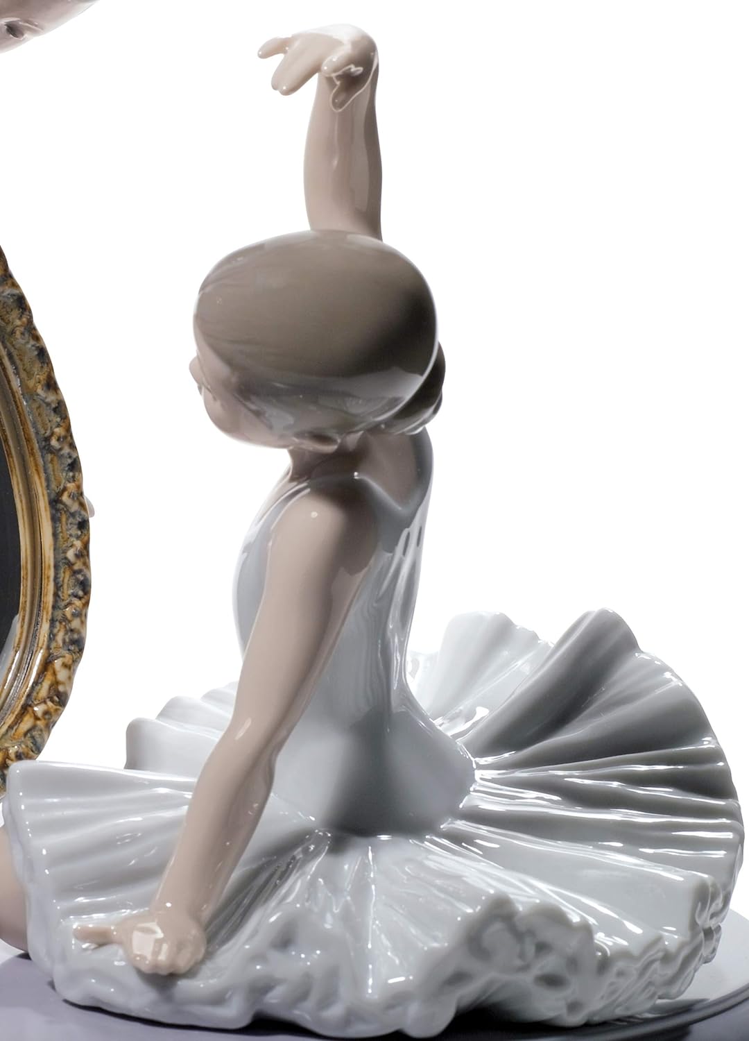 LLADRÓ Ballettmädchen-Figur Meine Perfekte Pose. Ballerina. Porzellan.