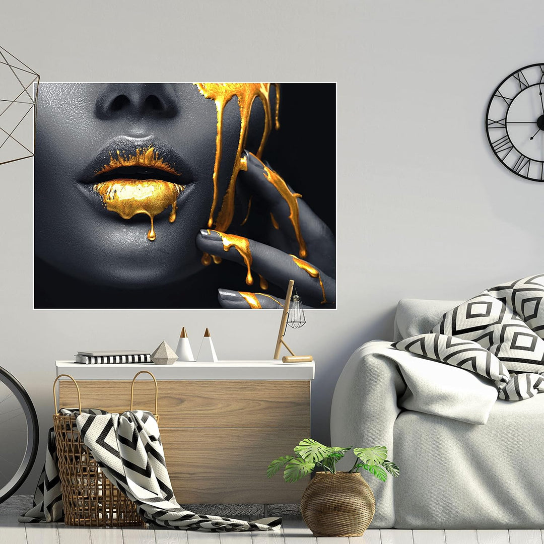 wandmotiv24 Poster als Wanddeko, Grösse 80x60cm, Frauen Lippen mit Goldener Farbe, Beauty, Frau, Mak
