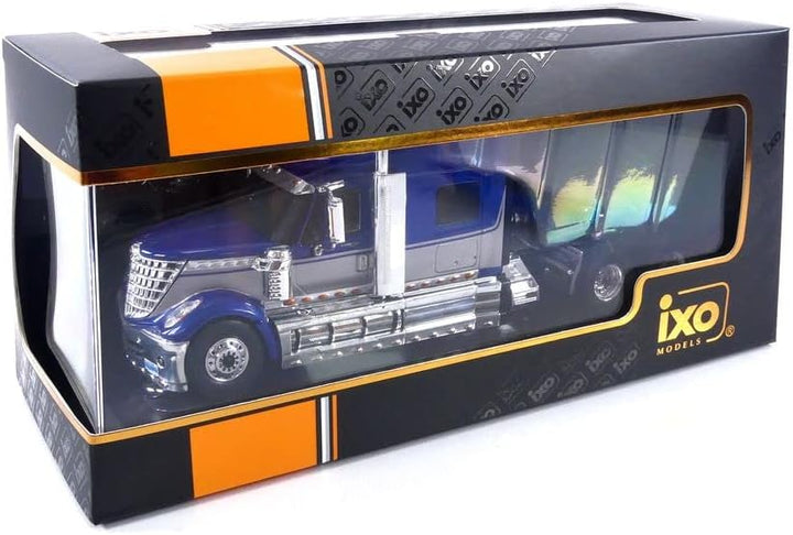 Ixo TR118 Miniaturauto aus der Kollektion, Blue Metallic