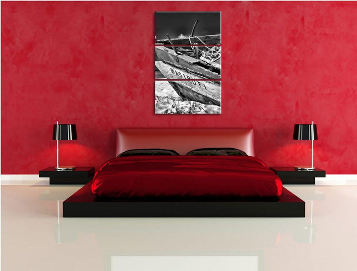 Pixxprint Monocrome, Boot am Strand 3-Teiler Leinwandbild 120x80 Bild auf Leinwand