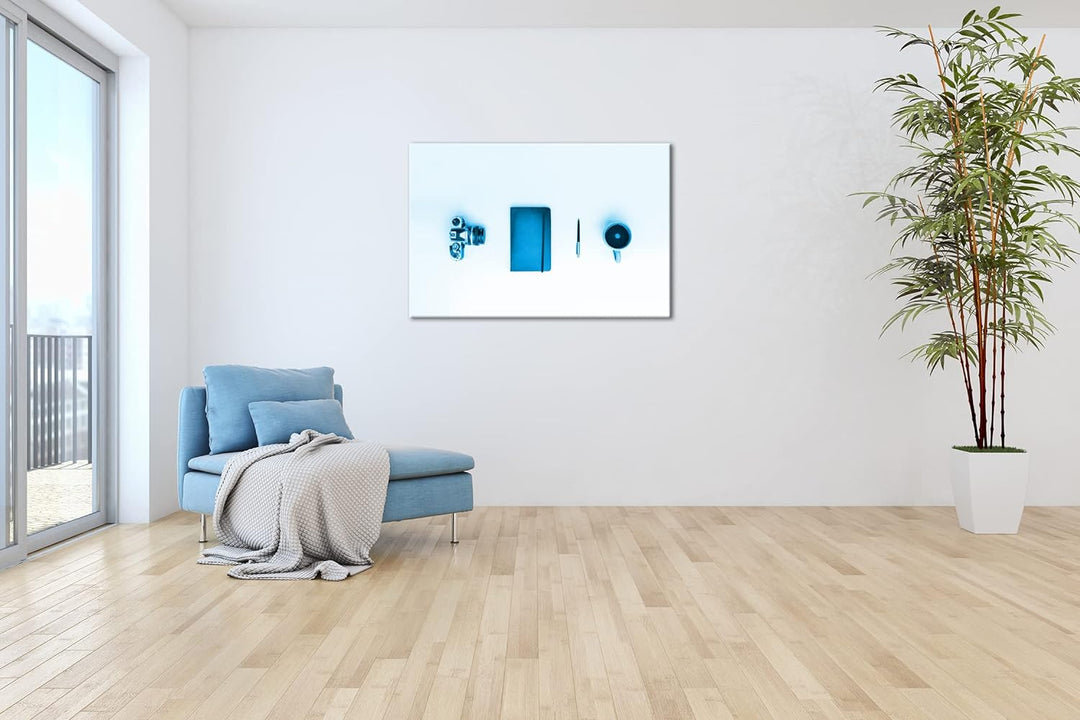 deyoli Stillleben einer Kamera und Notebook Format 80x60 Effekt: Monocrome Blau als Leinwandbild, Mo