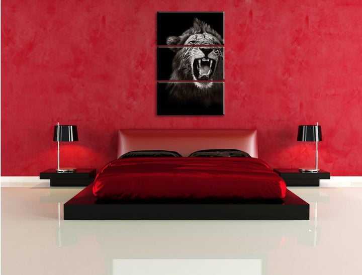 Pixxprint Dark Brüllender Löwe als Leinwandbild - Grösse: 3-Teilig (120x80cm) - Wandbild - Kunstdruc