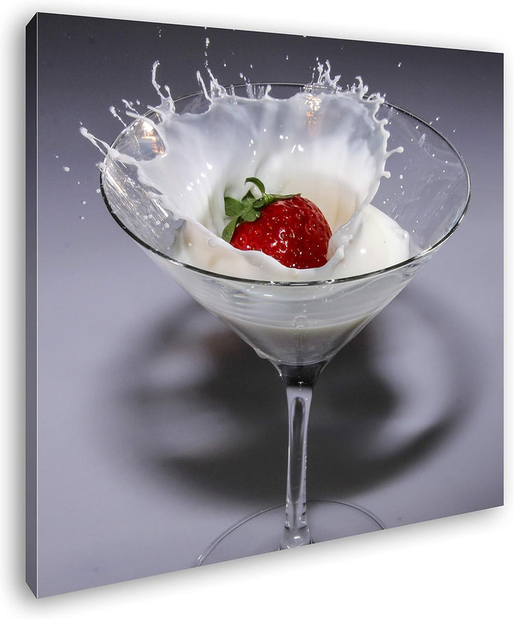 deyoli kleines Cocktailglas mit Erdbeere und Sahne im Format: 70x70 als Leinwandbild, Motiv fertig g