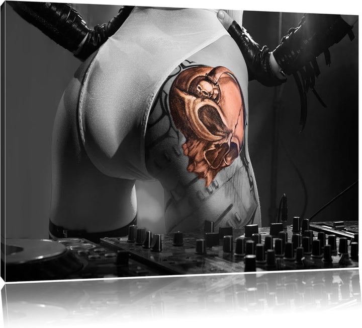 Pixxprint Sexy Frau am Plattenpult als Leinwandbild/Grösse: 100x70 cm/Wandbild/Kunstdruck/fertig bes