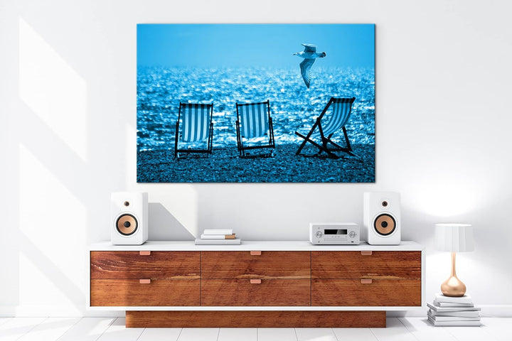 deyoli drei Liegestühle am Strand Format 80x60 Effekt: Monocrome Blau als Leinwandbild, Motiv fertig