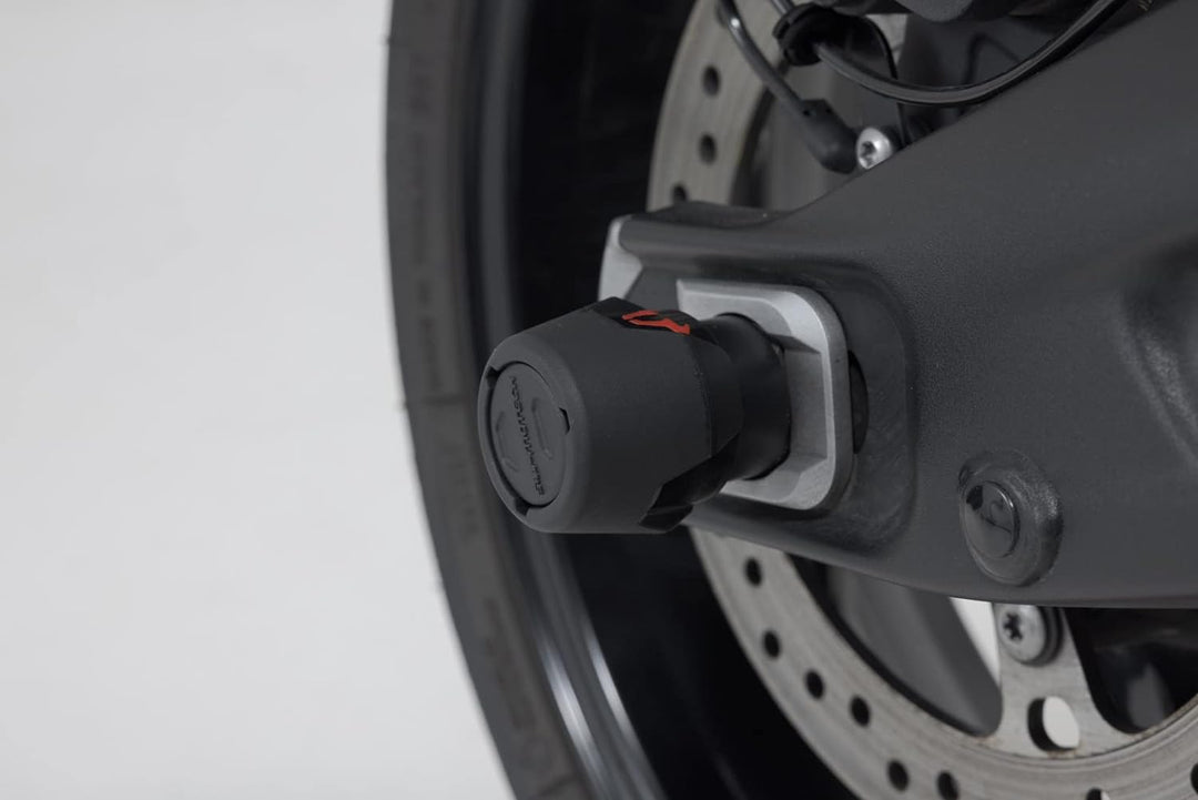 SW-Motech Sturzpad-Kit für Hinterachse - Schwarz. Trident 660 / Tiger 660, X-Cape 650.